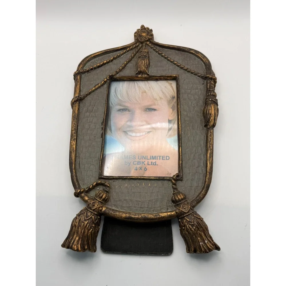 Vtg Frames Unlimited by CBK Ltd Bronze Tassel Faux Crocodile 4x6 Picture Frame